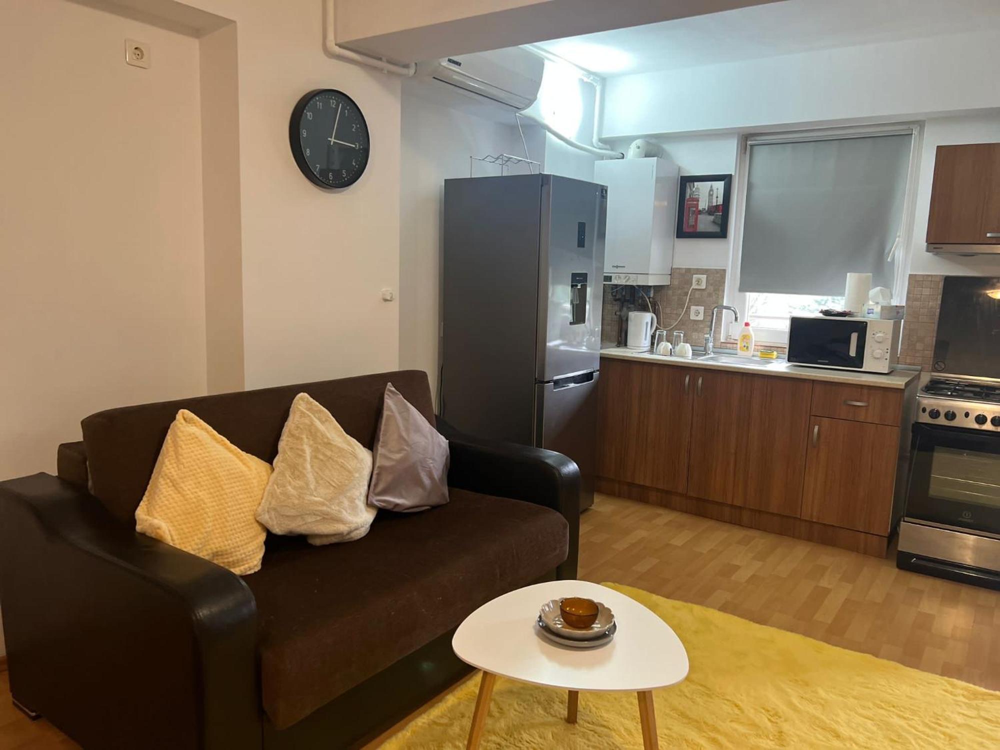 Tranzzit Airport Apartament Otopeni Dış mekan fotoğraf
